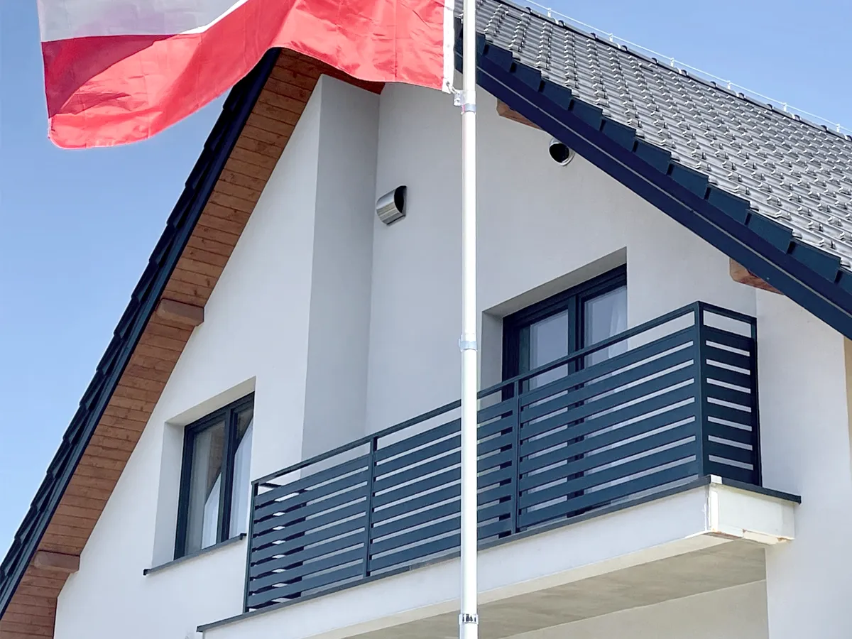 Stalowa balustrada balkonowa wykonana przez Metalo Kreatywni